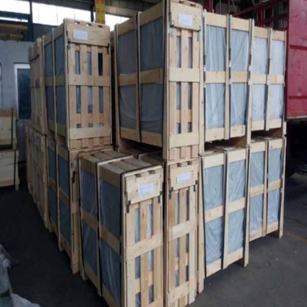 Cross Fluted Patterned Tempered Glass Flat Decorative Shower Screen