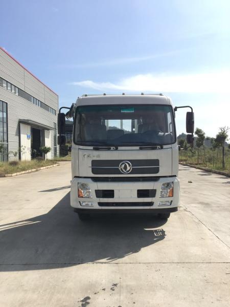 4700 mm Base de rodas 6-Pneus Dongfeng 4x2 Carro de emergência Wrecker caminhão de elevação de cama plana trailer