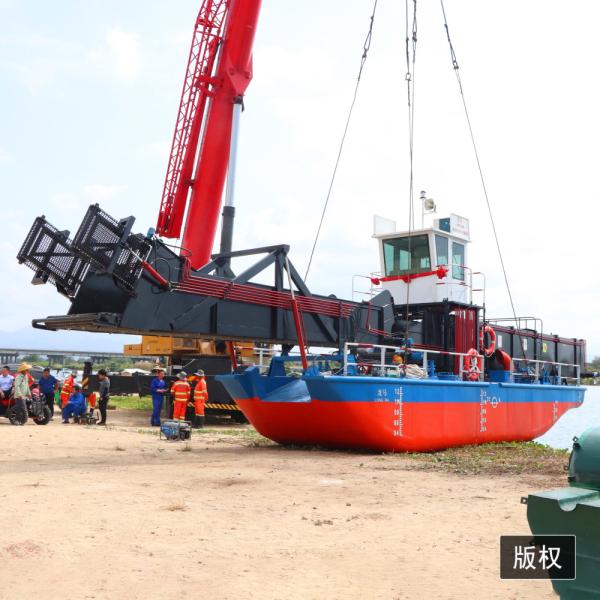 Lake Automatic Gear Drive Aquatic Weed Harvester Water Hyacinth Cutting Ship Trash Skimmer Boat40hp 60hp