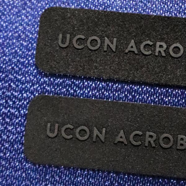 Étiquette de transfert thermique 3D en silicone gravée sur mesure pour les vêtements
