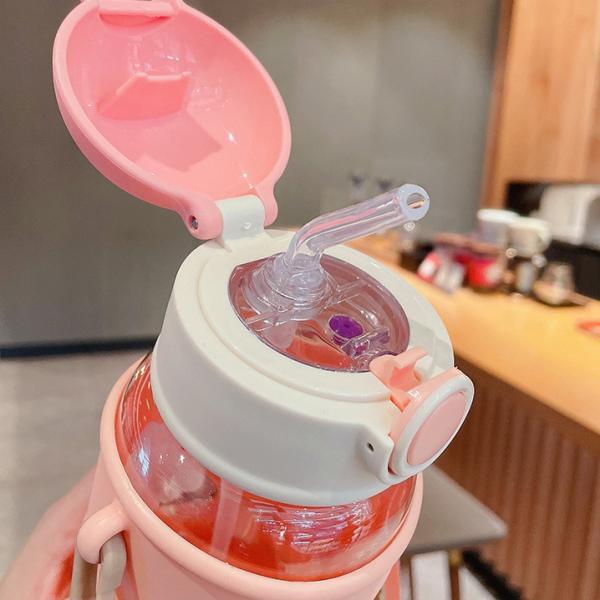 620ml Portable 3D Sticker Plastic Water Bottle Cute Bear Design for Kids and Students
