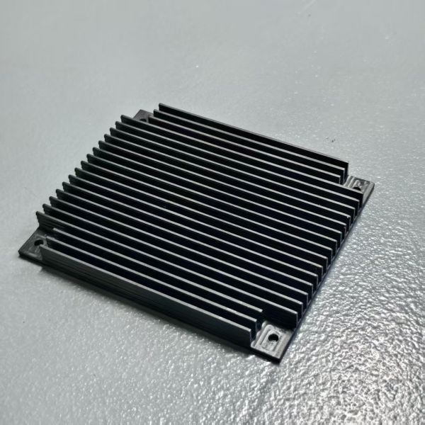 Industrial Cooling Aluminum Black Anodized Heat Sink With Dense Straight Fins