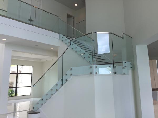 12mm Thickness Frameless Glass Railing For Apartment Balcony Side - Mounted Position