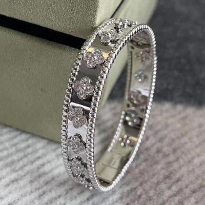 VAN PerleE Sweet Clovers Bracelet 18k Solid Gold Agate Bangle Bracelet