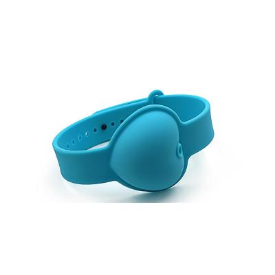 Bracelete dado forma coração do Sanitizer da mão do silicone