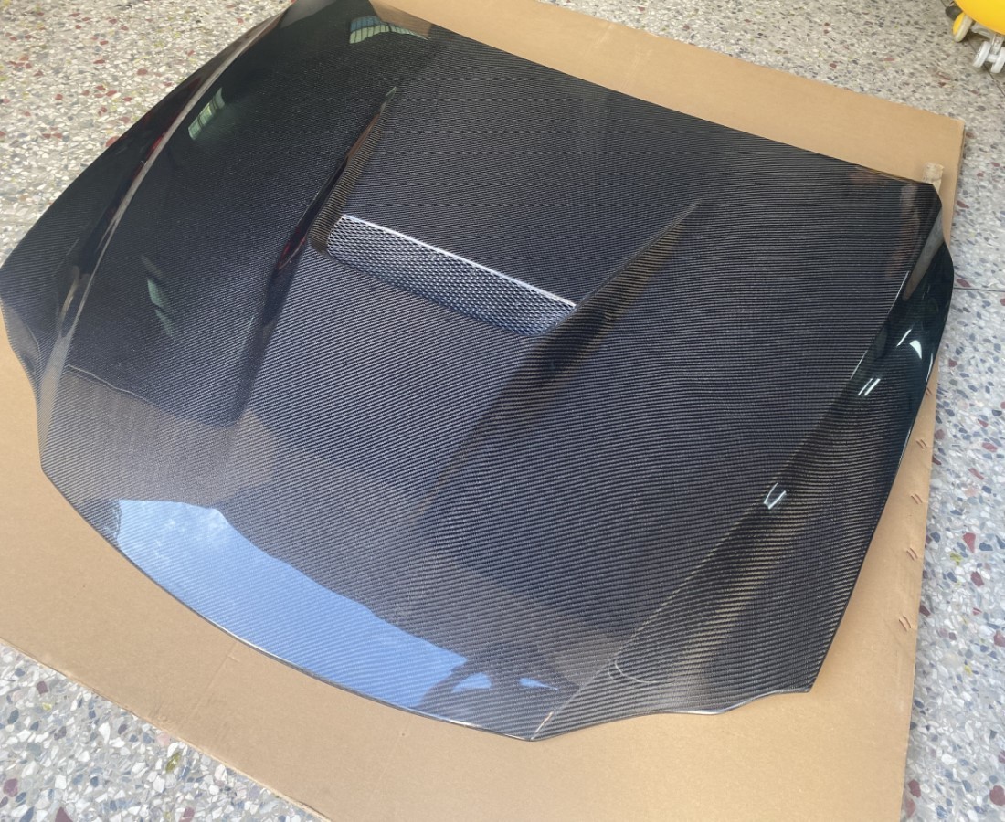 Transform Your Lexus IS Series with a Lightweight and Durable Carbon Fiber Hood Cover