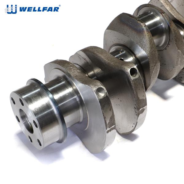 Komatsu 6D105 Diesel Engine Crankshaft 6136-31-1110 6136-31-1010