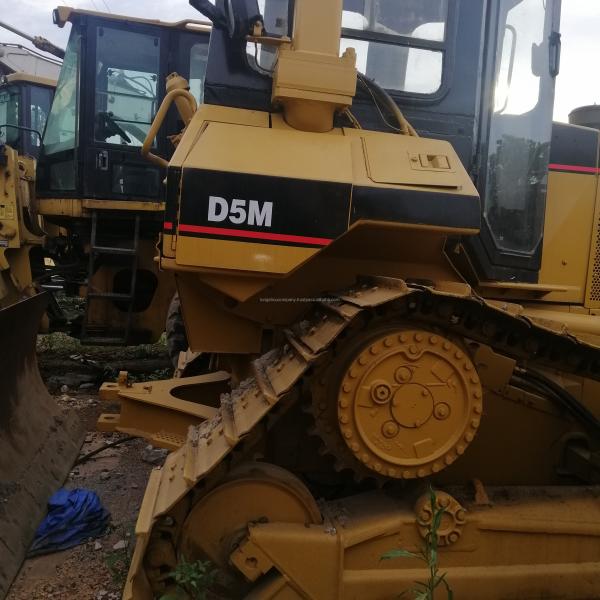 TRACK SHOES D5K FOR CONSTRUCTION WORKS USED CAT D5K DOZERS WITH BULLDOZERS