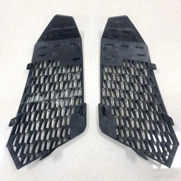 Factory Front Grille High Quality Factory Price Front Bumper Grill for Lamborghini Aventador  LP700