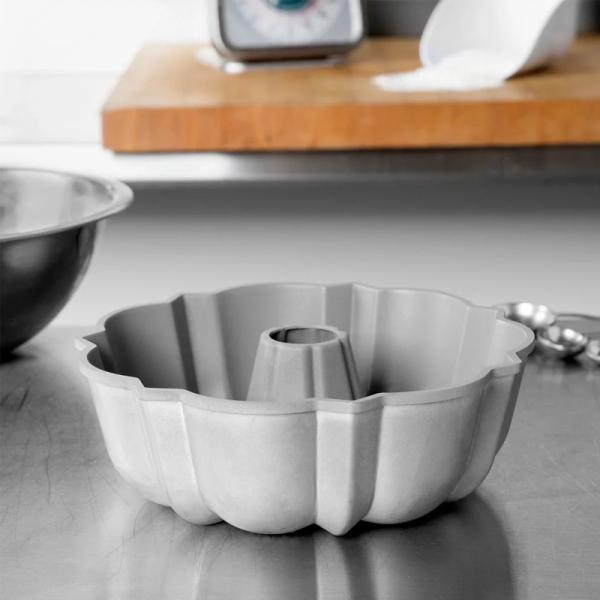                  Amazon Hot Sale Pumpkin Chimney Form Baking Pans Bakeware             