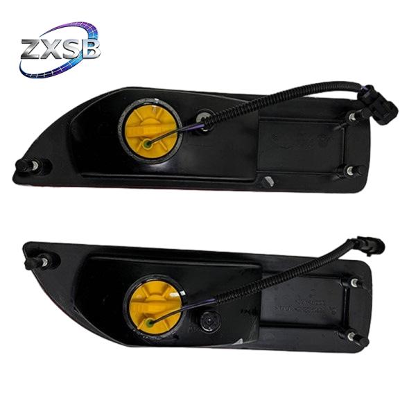 Zk6147 Yutong Bus Parts 4116-00042 4116-00043 Rear Fog Lamp