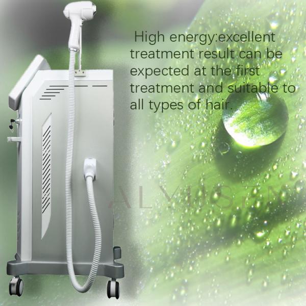 experiencia de la máquina del retiro del pelo del laser 808nm, cómoda y sin dolor del pelo del retiro