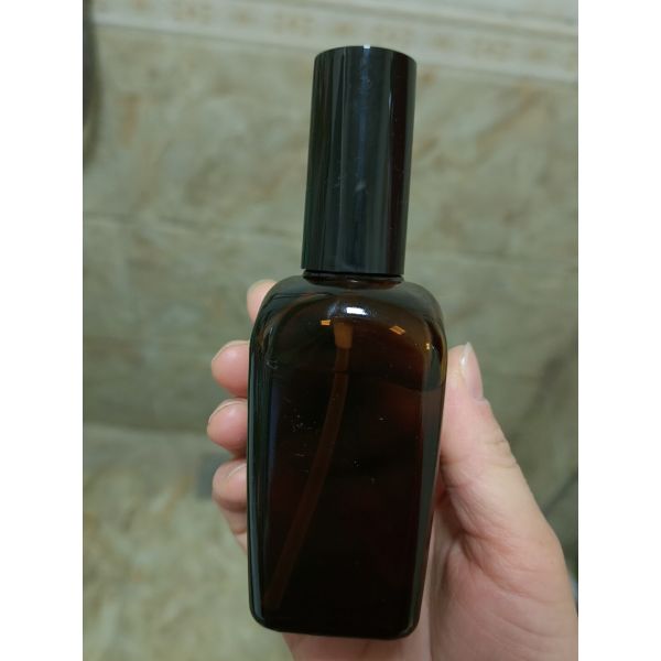 Wholesale Amber Square Glass Cosmetic Bottle 10ml 30ml 100ml with Mist Sprayer for Perfume & Lotion Pump for Cream