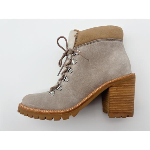 Soft Fleece Lace Up Waterproof Boots Womens Beige Ankle Boots ODM OEM