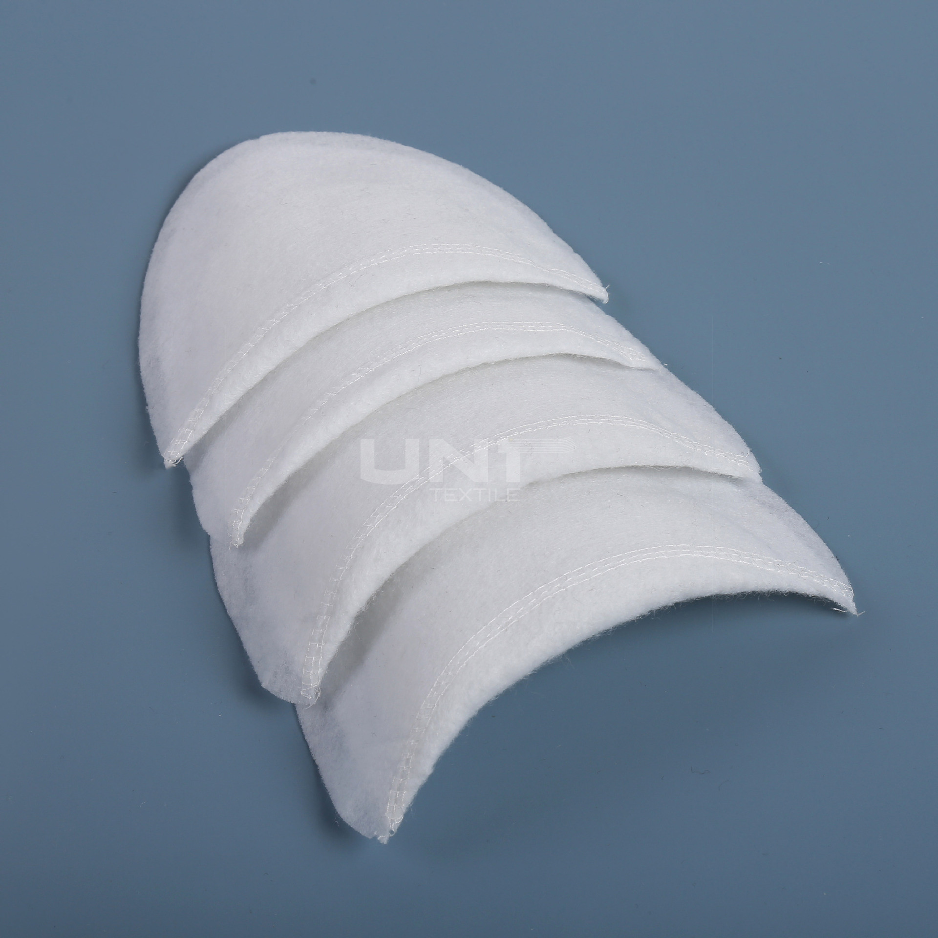 Nonwoven шить хлопко-бумажной ткани взваливает на плечи пусковые площадки для одежды костюма людей