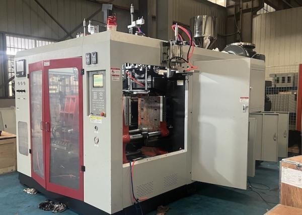 Machine de moulage par soufflage par extrusion entièrement automatique 2 têtes 540 mm Traction de plaque