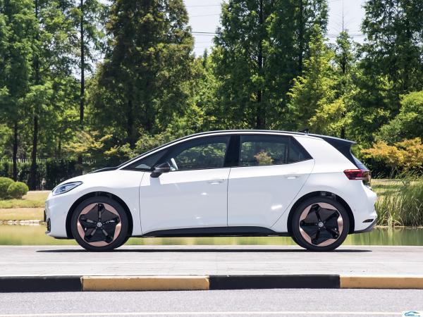 2024 Volkswagen ID.3 RWD Electric EV Passenger Car for Chinese Energy Vehicle Segment