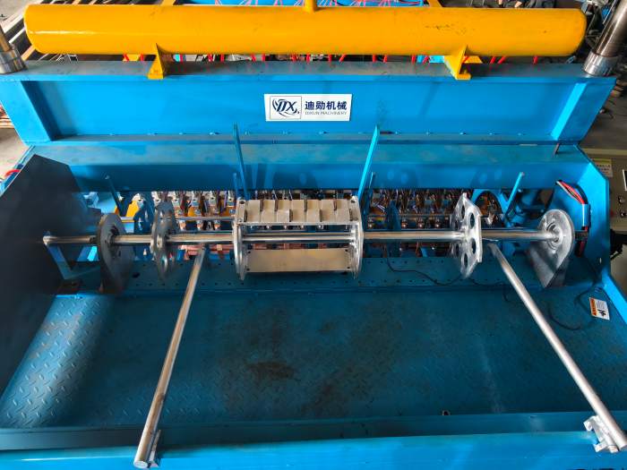 24 Pcs Electrode Mesh Size 100*100mm Reinforced Steel Bar Mesh Welding Machine