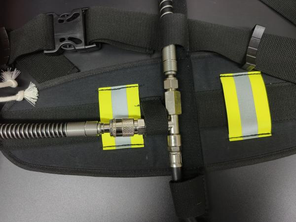 Firefighting Equipment Emergency Escape Breathing Device Light Weight EEBD with Bag and Hood