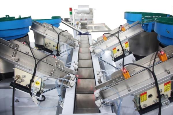 Hardware accessories packing machine automatic screw and nut packing machine home accessories packing machine