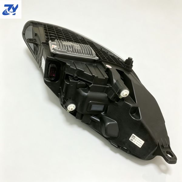 Used Original LED Headlight for Aston Martin DBX OEM MY8313W030 MY8313W029 Left Right Head Lamp