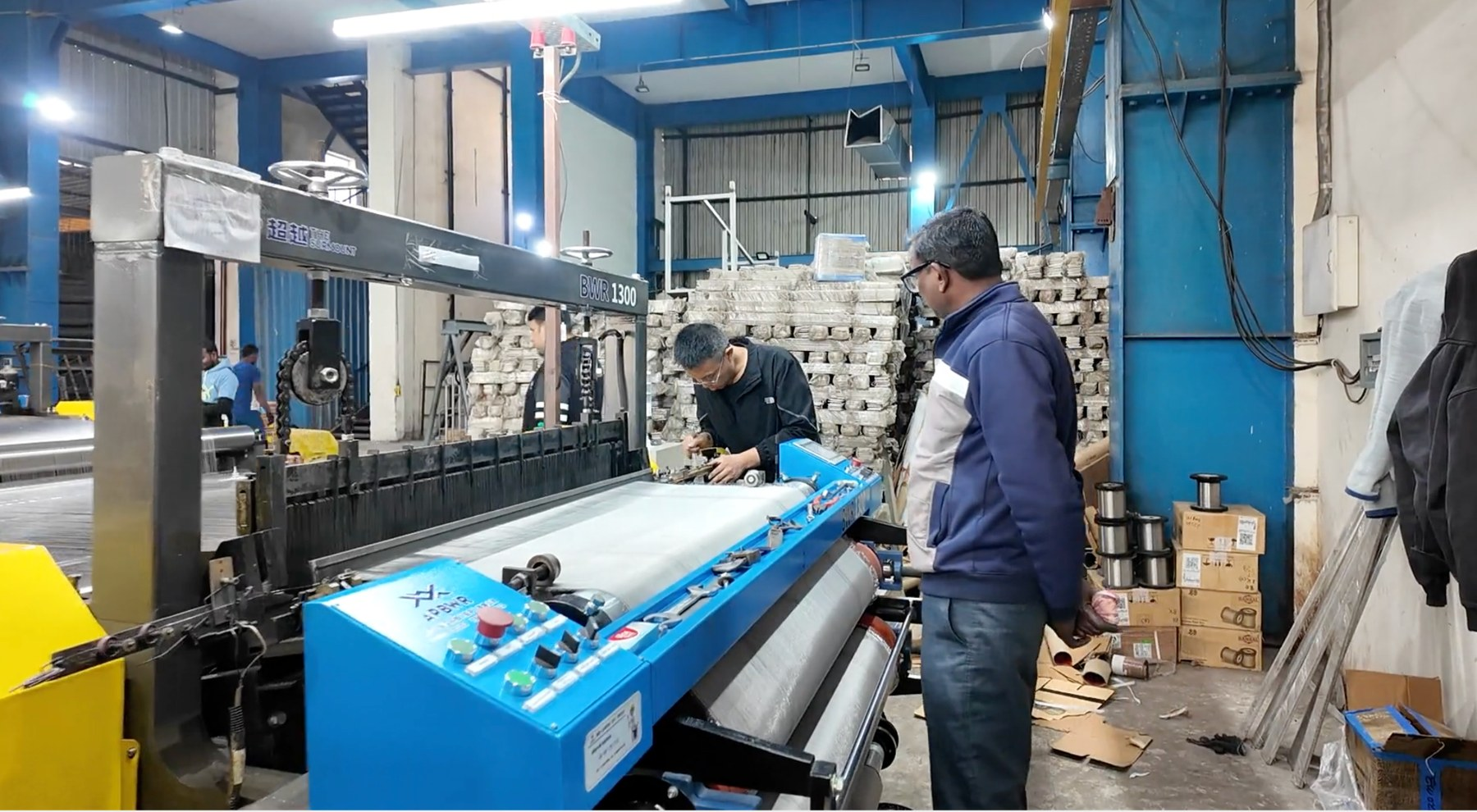 Wire Mesh Weaving Machine AG1300D for High Density Fine Filter Mesh Production