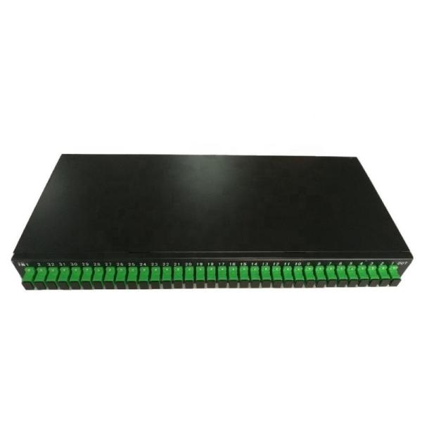 FTTH 16 Cores Sc APC Simplex Fibra Óptica Splicing caixa de distribuição Tamanho 235 * 125 * 50mm