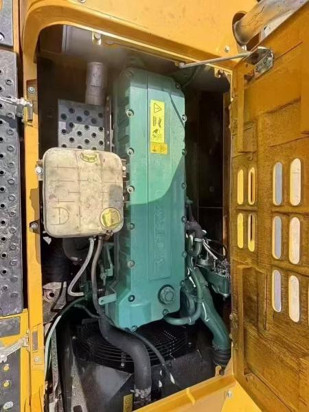 Excavadora de orugas Volvo EC380D usada | Capacidad de 38 toneladas | Bajas horas de trabajo | Motor original | 1 año de garantía