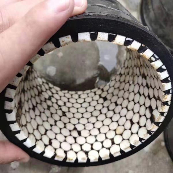 Flexible Rubber Ceramic Lined Hose Pipe Wear Resistance For Mining Dredging