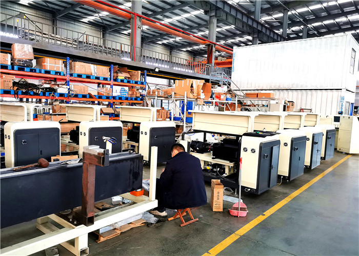 5000*3000 мм Машины для резки мармура водяным струем 3 AXIS Hydro Jet Cutting Machine