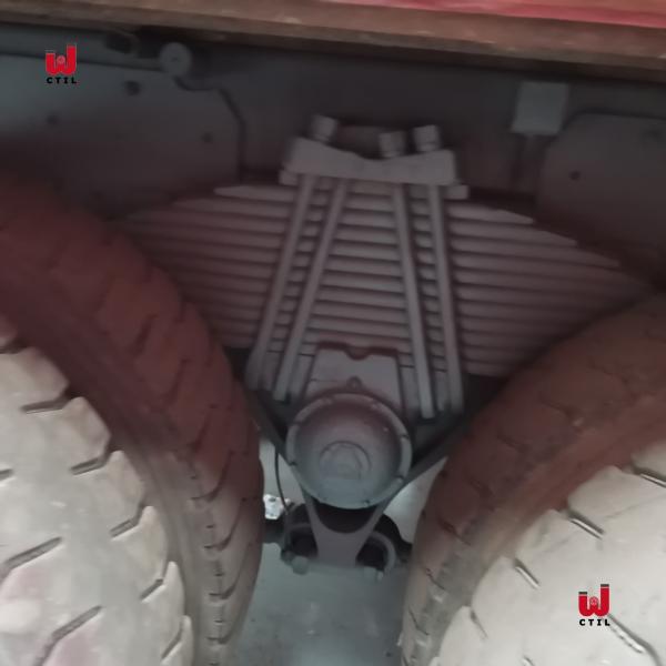 Используемое первоначальное колесо HOWO 8x4 12 тележка dumper 40 тонн