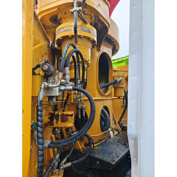 SANY Camión de bomba de hormigón usado de 52 m montado en camión con chasis Mercedes Benz a partir de 2020