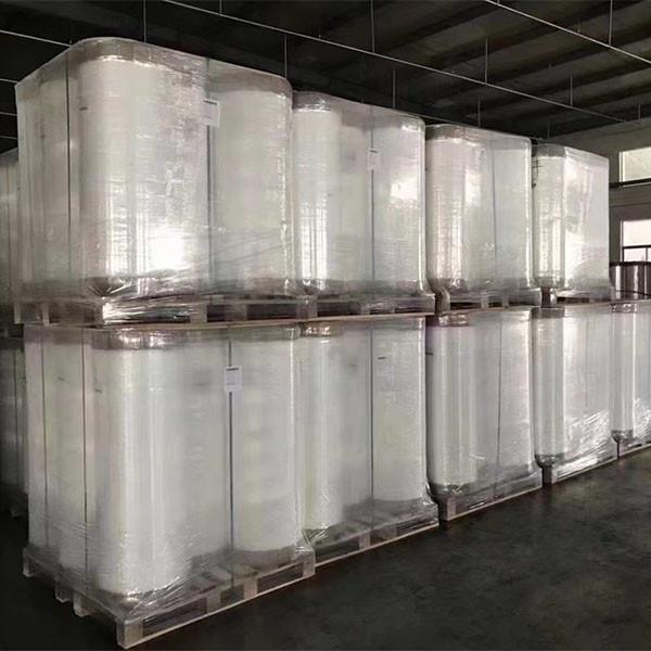 30mic Gift Packaging Flower Wrapping Film , Clear Cellophane Roll BOPP Packing Film For Gifts Baskets Wrap