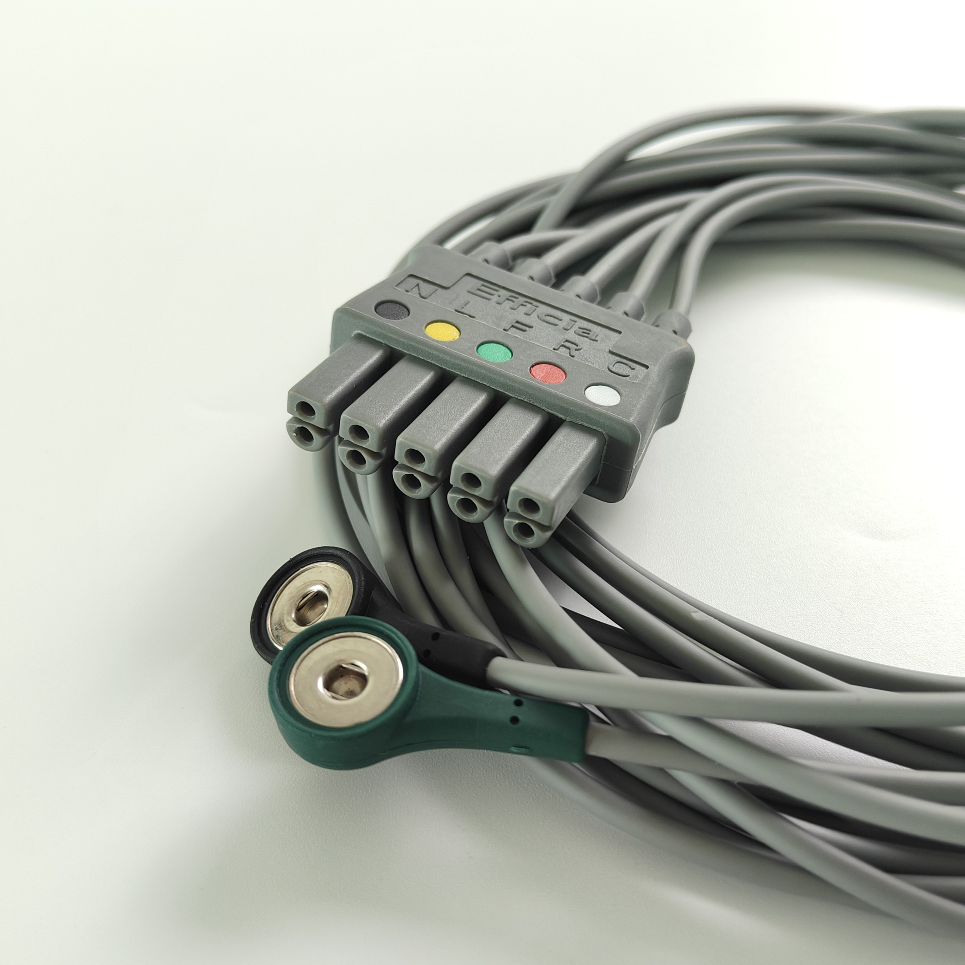 Филипп Оригинальный Efficia 5Lead Snap IEC, Ref: 989803160721
