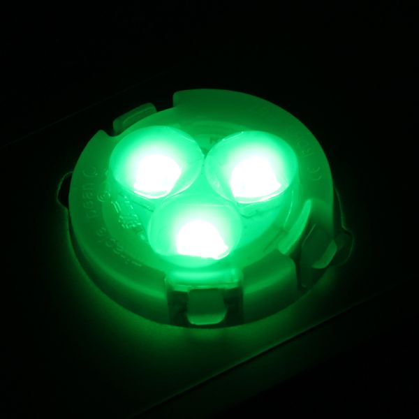 30mm 12V IP67 Waterproof LED Point Light with 120 Degree Beam Angle and RGBW Color Made of PC Material