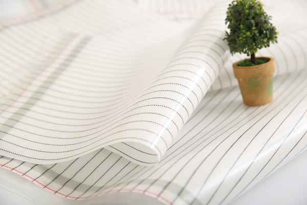 Lightweight Carbon Film Underfloor Heating With Graphene Filament Composite Fibre Material 85 Cm*50 M