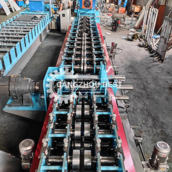 Petit pain de Purlin de la vue en acier C formant PLC 10m/minute de machine