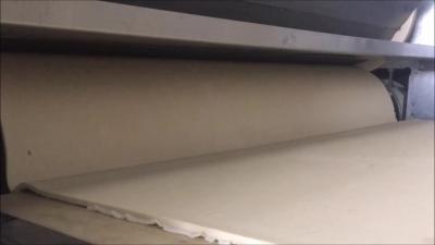 Pizza de rolamento comercial/rolo elétrico automático Sheeter da massa máquina da fabricação de biscoitos