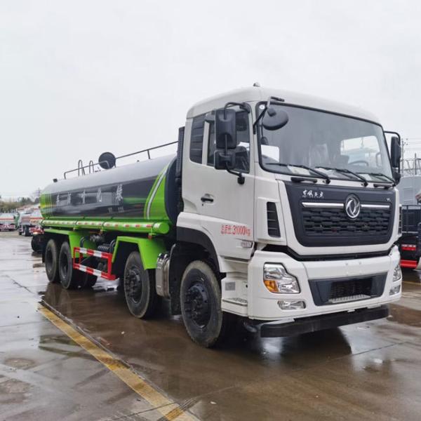 Promotion exceptionnelle 8*4 30 000 gallons 35 000 gallons Camion-citerne à eau en acier au carbone Camion de livraison d'eau avec arroseur