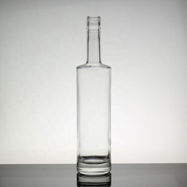 As Customized 500ml Glass Vodka Bottles With Screw Cap for Vodka Surface Handing