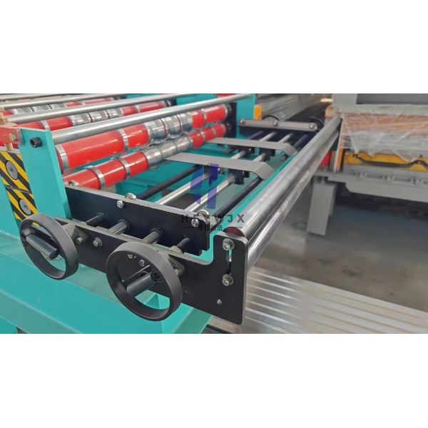 Metal Roofing C21 Roll Forming Machine with 0-40M/min Speed 11kw Main Motor and Chain Drive