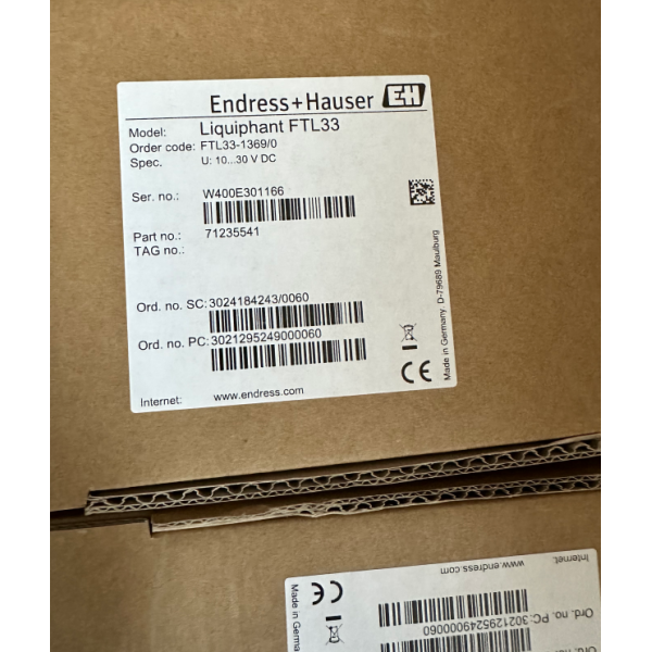 E+H FTL33-1369/0 Liquiphant Hygienic Vibronic Tuning Fork Level Switch