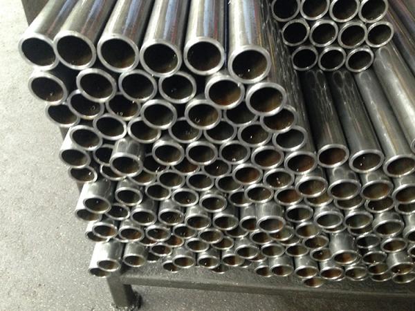 Black Galvanized Carbon Steel Pipe , Hydraulic Cylinder Precision Seamless Pipe