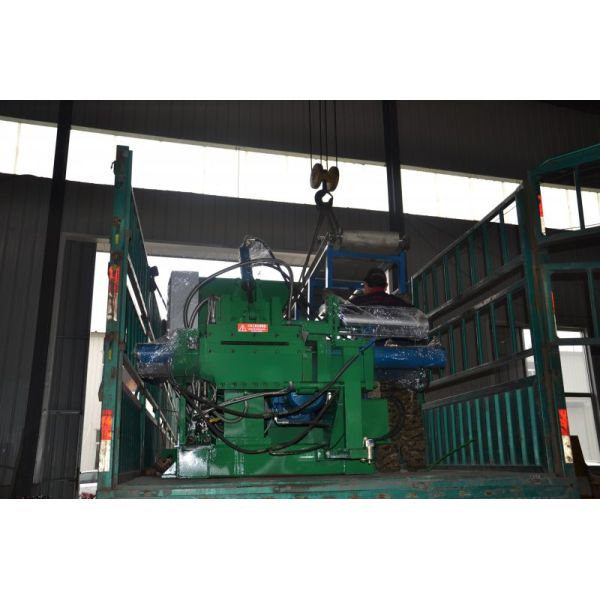 PLC Controlled Rubber Extruder Machine with Force Feeding Screw and Precise Temperature Control