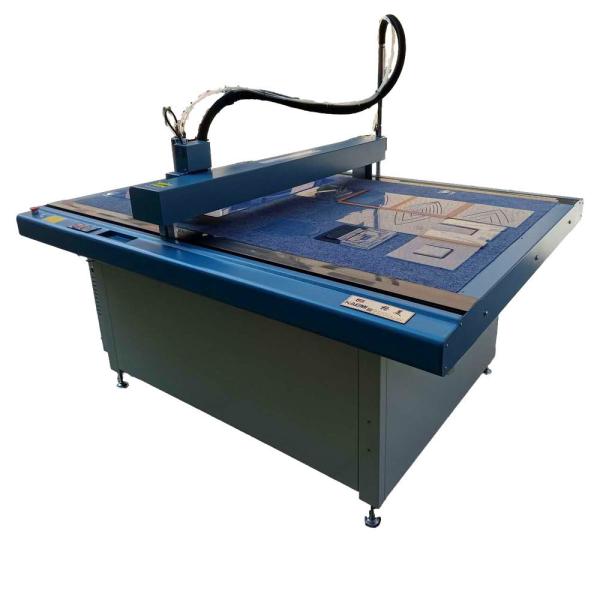 Precision Cutting Plotter for Sewing Machine CAD CAM Template Pattern