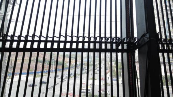 LED Transparent Outdoor Glass Curtain Wall Waterproof Window Ice Screen Mosaic Grille Advertising Display