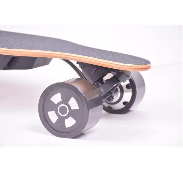Long Smart Electric Skateboard 1 Baboo Deck Material 930mm High Durability