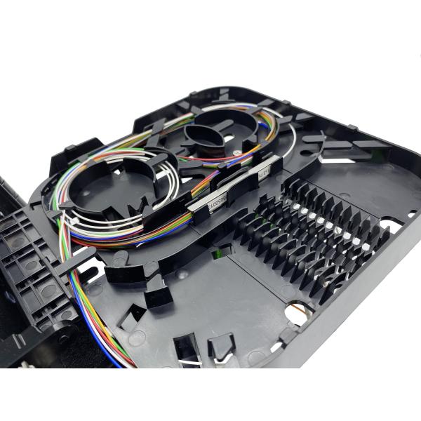 FTTH Outdoor IP65 16 Core Fiber Optic Splitter Box 1x16 Mini Splitter SC Connector Falt Drop Cable
