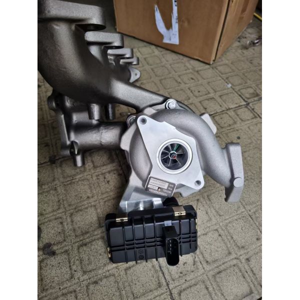 Genuine 2.0L Direct Replacement Turbocharger for Land Rover LR104440
