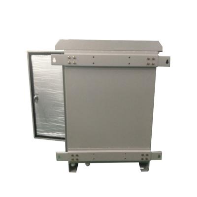 A fase monofásica 2KVA exterior levanta 120v levanta a fonte de alimentação com duas portas